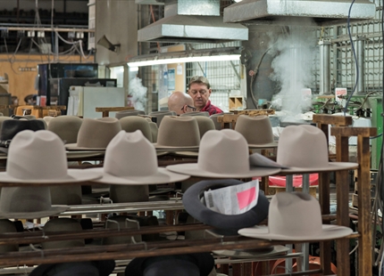 Akubra Hats humidifies with Condair